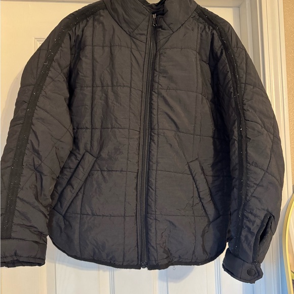 Women's Black Quilted Puffer Jacket - Picture 1 of 3